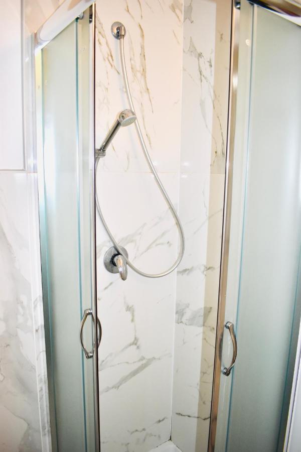 Chic House Apartment Bari Ngoại thất bức ảnh